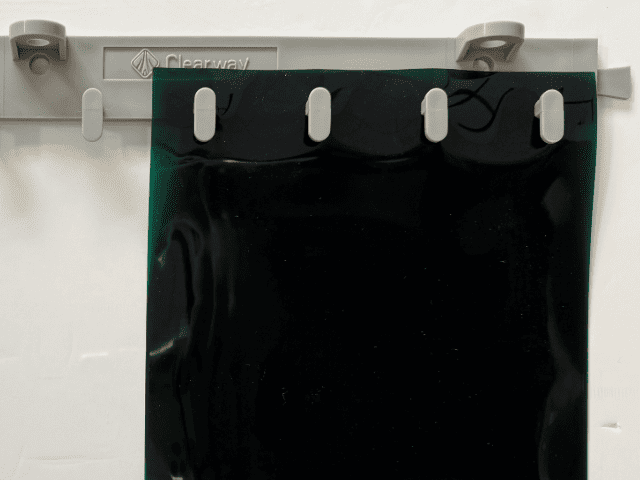 rideau-de-boucher-vert-transparent-fixation