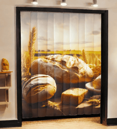 Rideau à lanières PVC imprimé visuel boulangerie grande surface — séparation réserve rayon